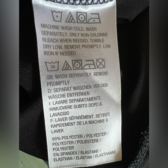 Susan GRAVER LIQUID KNIT TOP - NEVER WORN - Medium - Picture 5 of 6